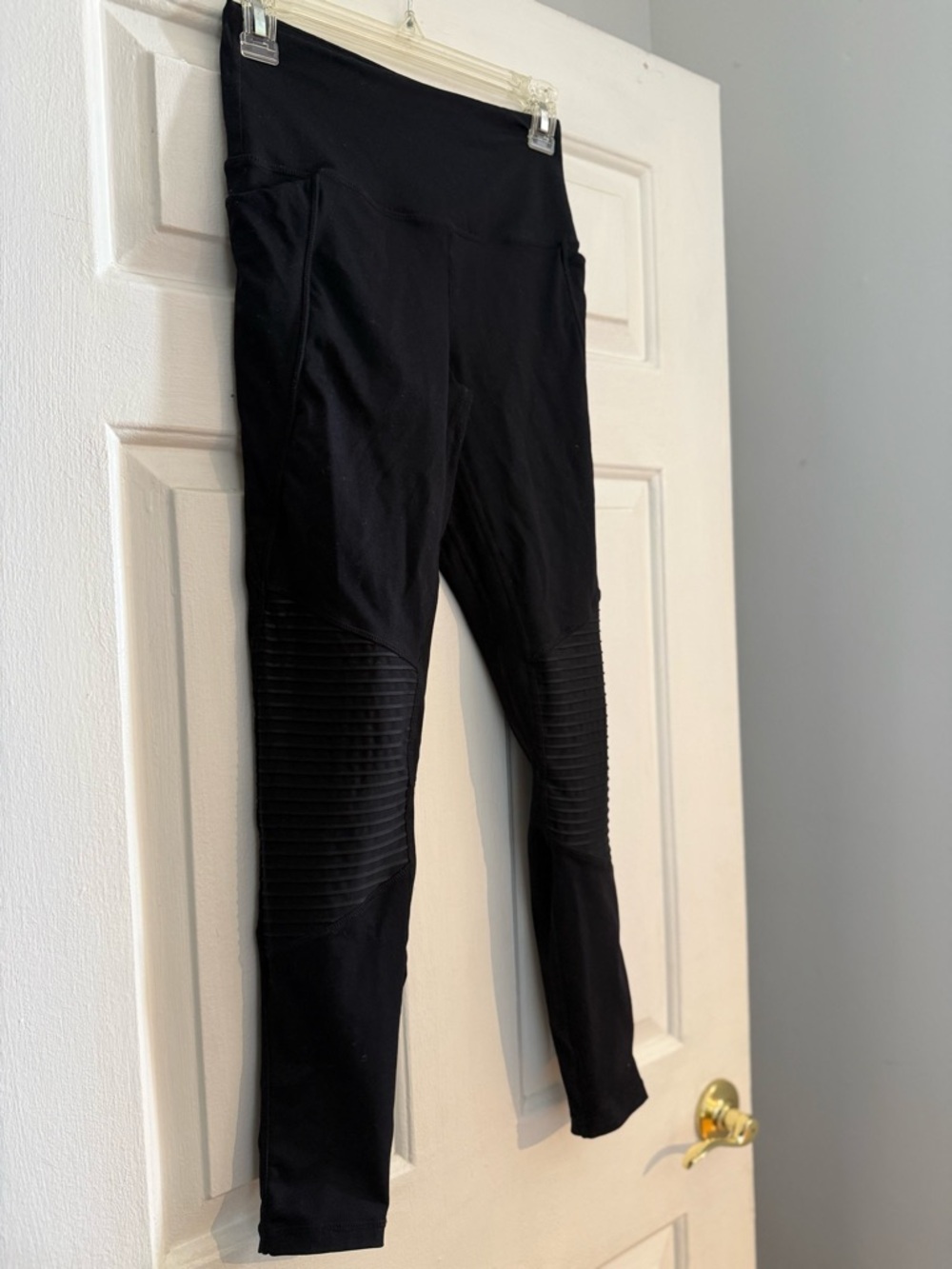 Senita Black High-Waist Performance Leggings